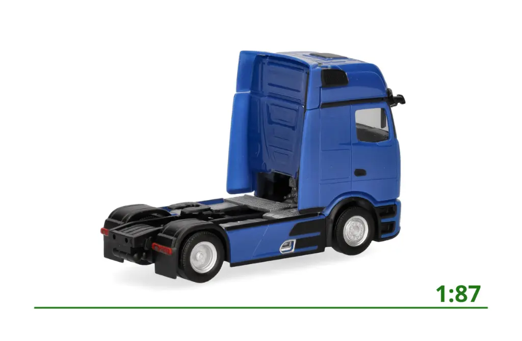 Mercedes-Benz Actros L blauw 187 (1).webp