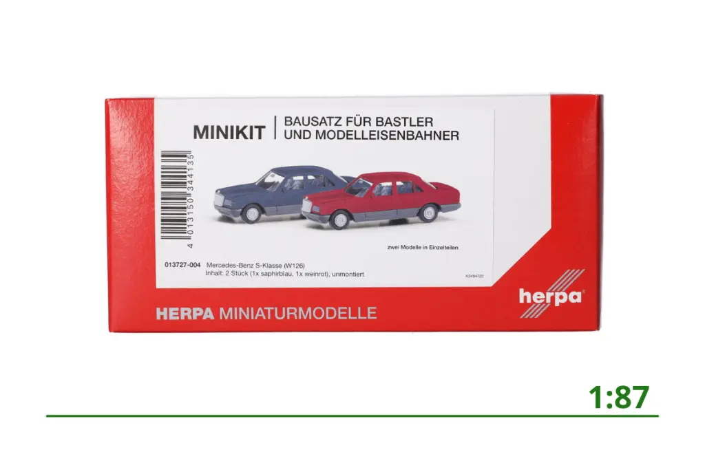 Mercedes-Benz S-klasse blauw en rood 187 (2).webp