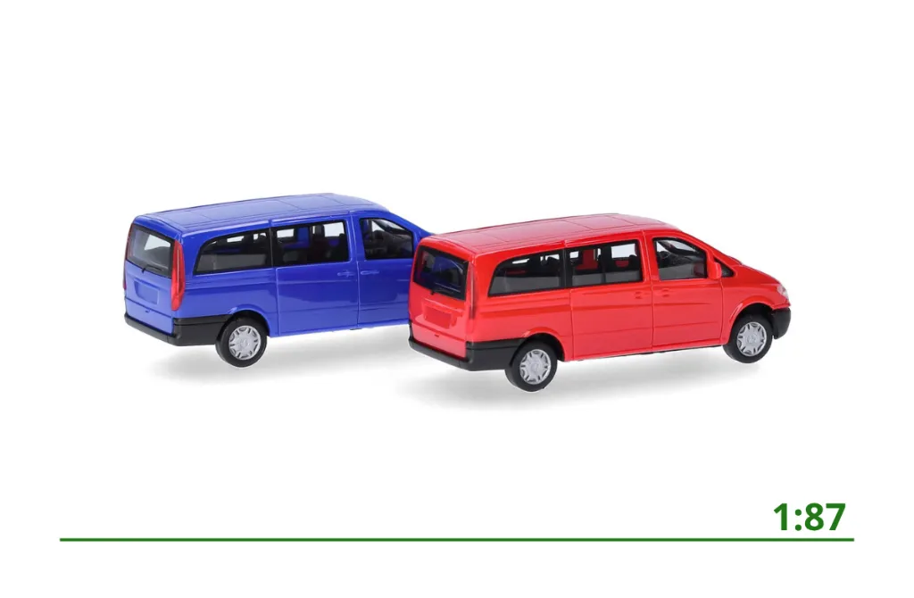 Mercedes-Benz Vito blauw en rood 187 (1).webp