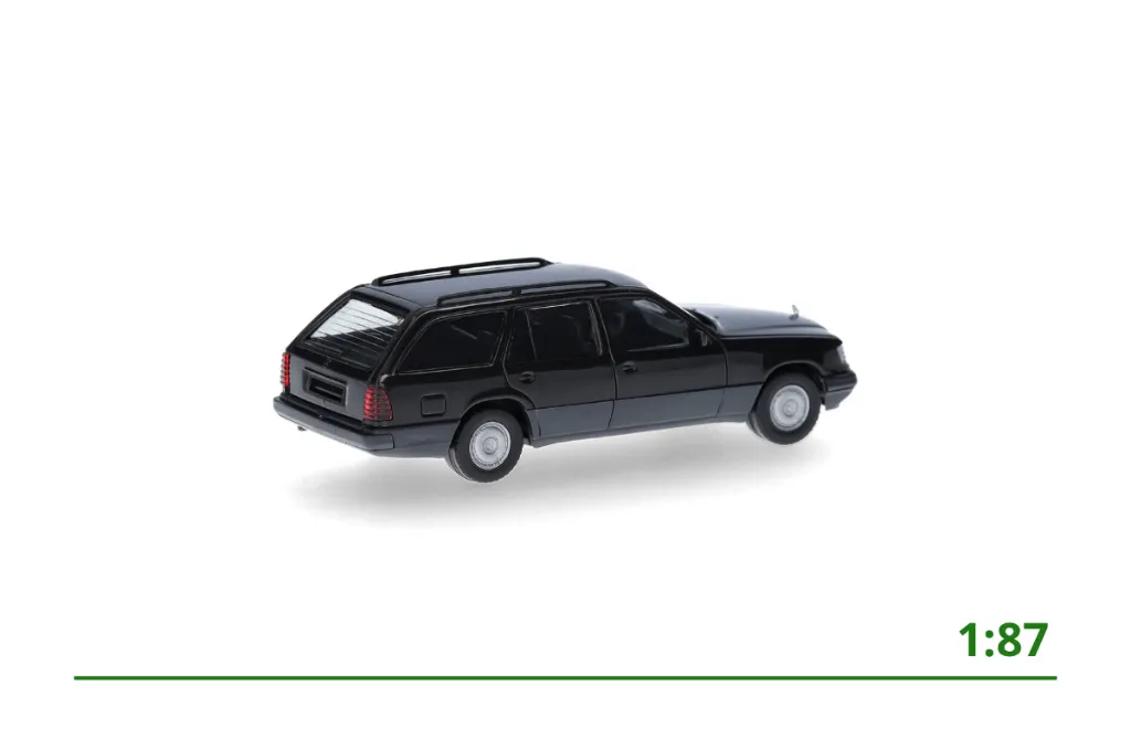 Mercedes-Benz E-klasse zwart 187 (1).webp