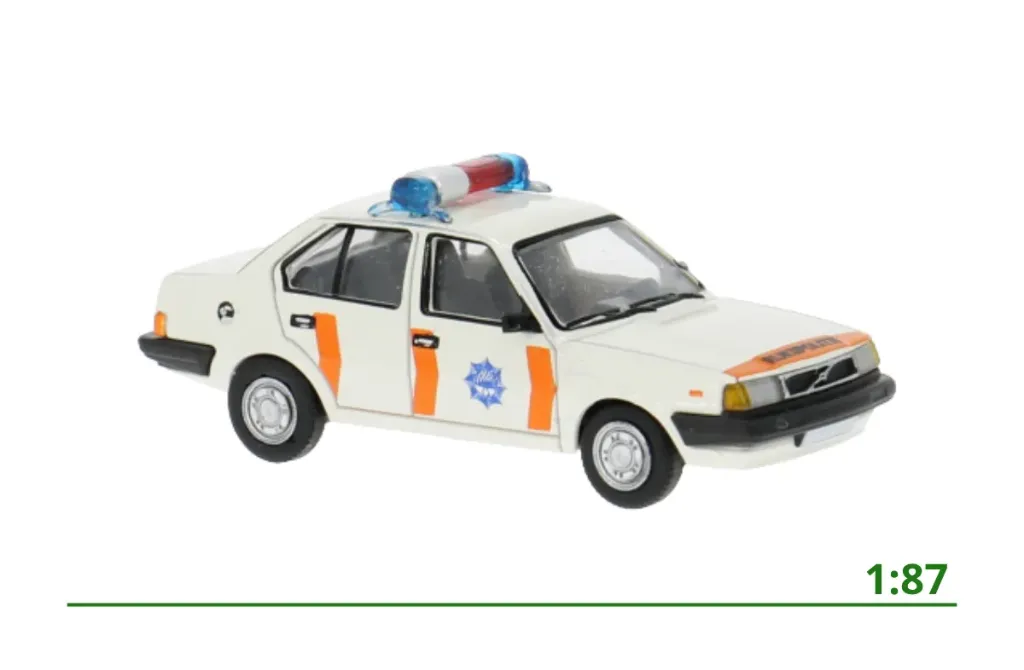[PCX871627] Volvo 340 Limousine Rijkspolitie (NL) 1:87