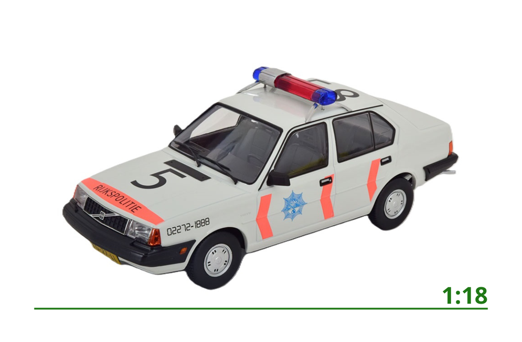 [1800415] Volvo 340 Rijkspolitie (NL) 1:18