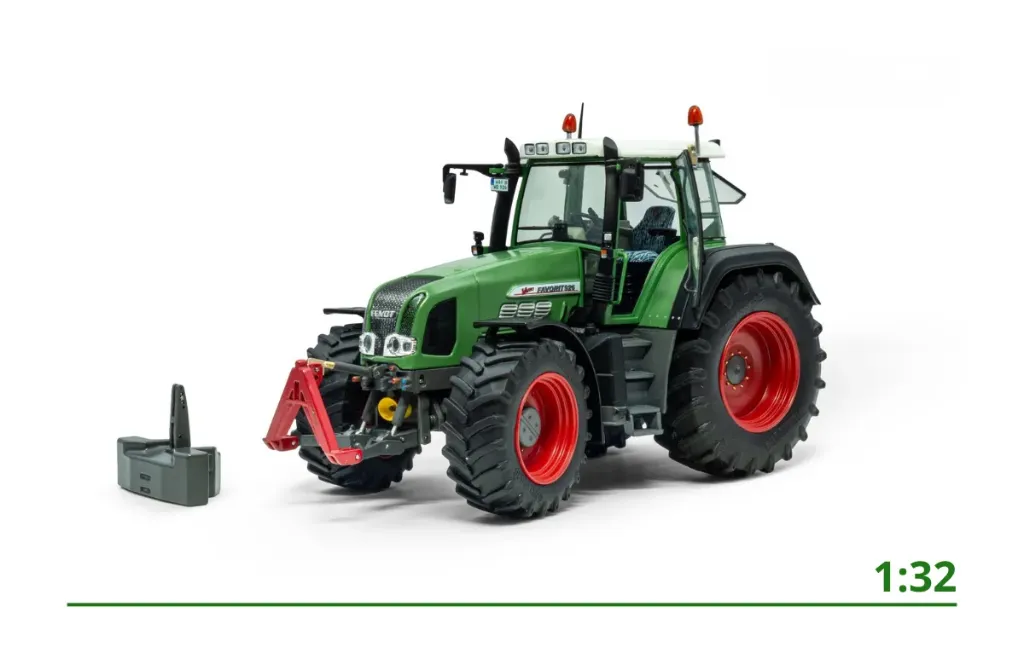 [4-1026] Fendt Favorit 926 Vario 1:32