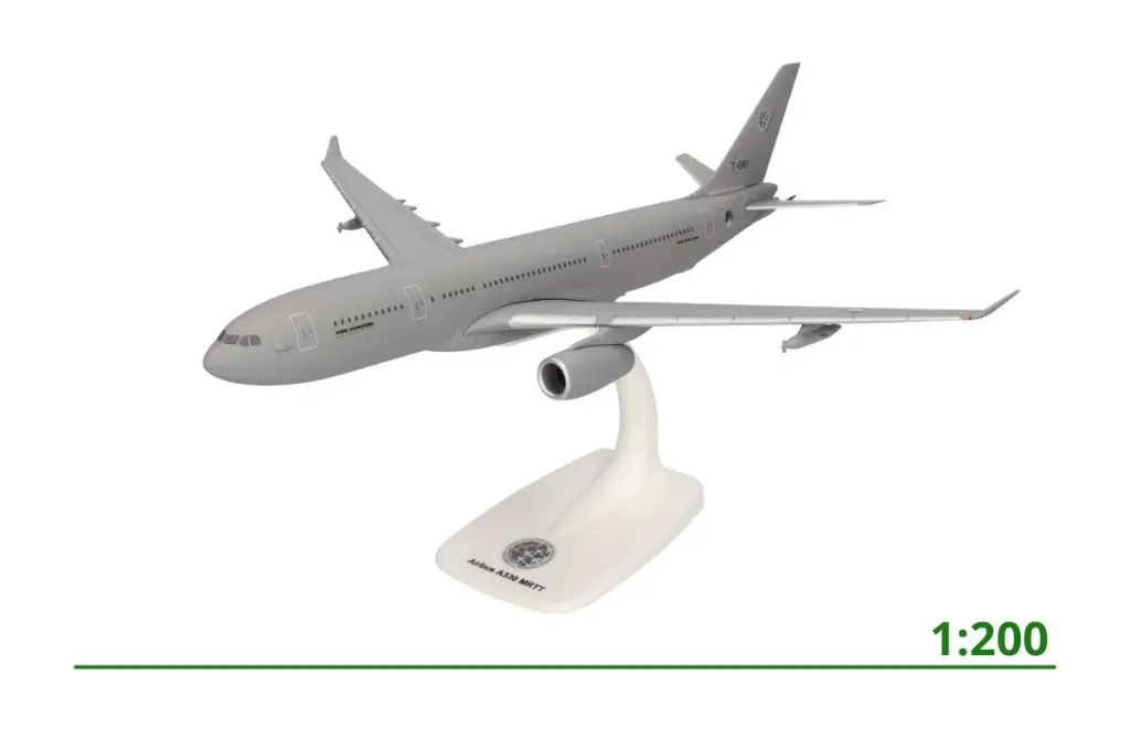 [614573] SnapFit Airbus A330 NATO Eindhoven (NL) 1:200